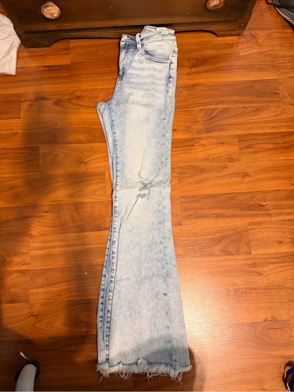 Light Wash High-Rise Flare Jeans with Frayed Hem